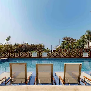 Apartamento Varandas Do Atlântico, Fabuloso Apto Em Frente Mar Com Piscina Climatizada - 3 Quartos 6 Pessoas, Bombinhas